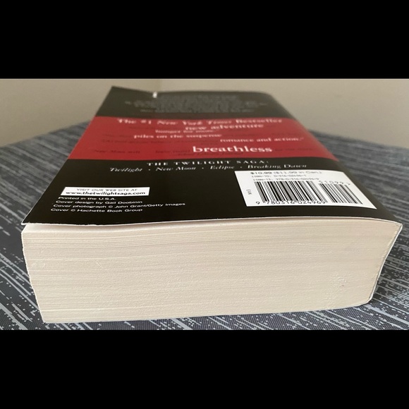 •NEW•Twilight Saga New Moon Paperback Book - Picture 5 of 6